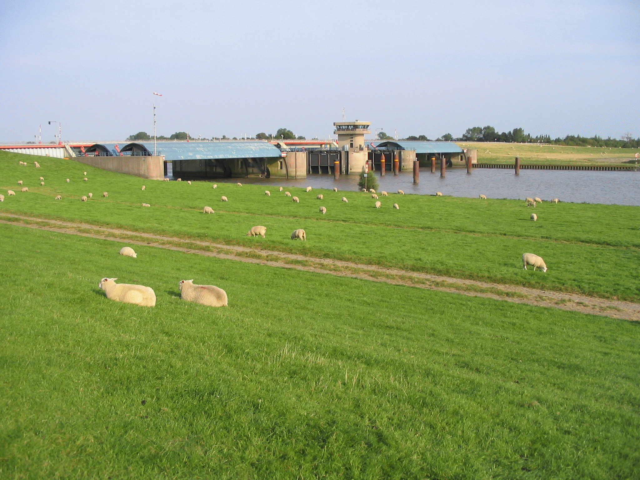 Foto: Abdämmung Stör