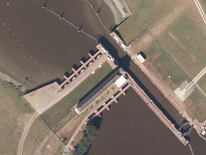 Das Bild zeigt ein digitales Orthophoto der Schleuse bei Nordfeld 2018 Das Bild zeigt ein digitales Orthophoto der Schleuse bei Nordfeld 2018