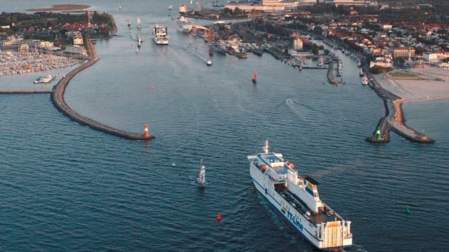 Anpassung der seewärtigen Zufahrt zum Seehafen Rostock