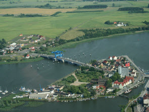 Foto: Wolgaster Schlossinsel und Peenebrücke